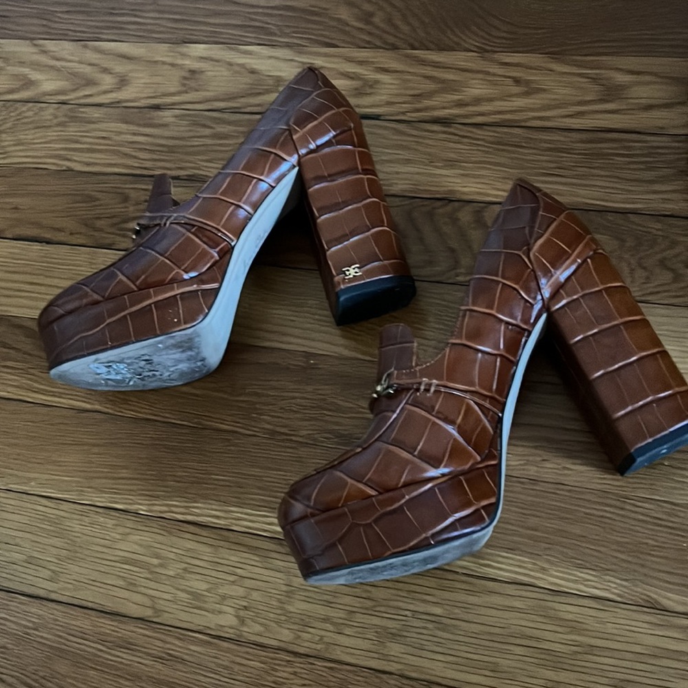 Sam Edelman brown Croc Loafer Heels